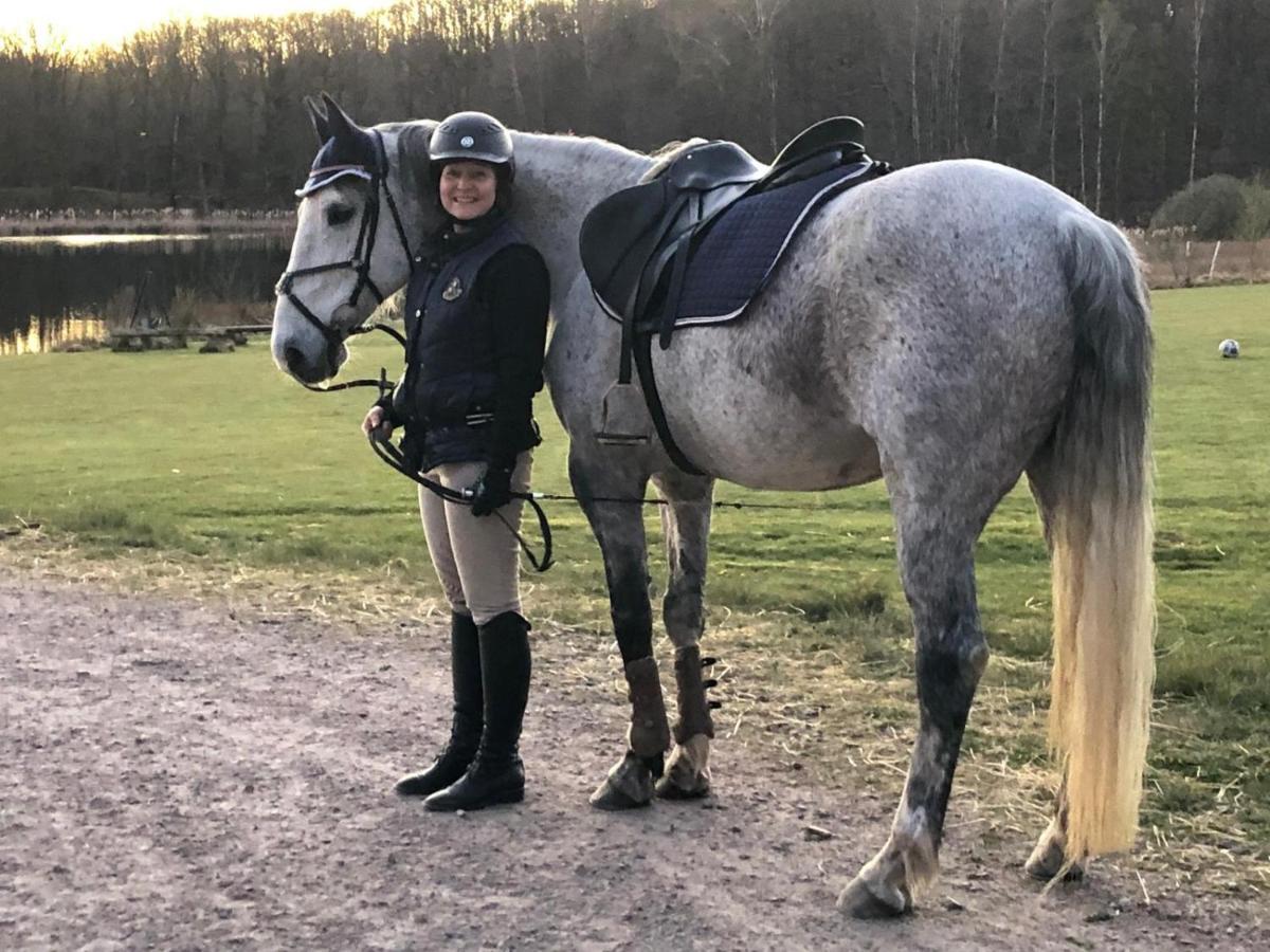 ハルムスタッドSkedala Horsefarmアパートメント エクステリア 写真